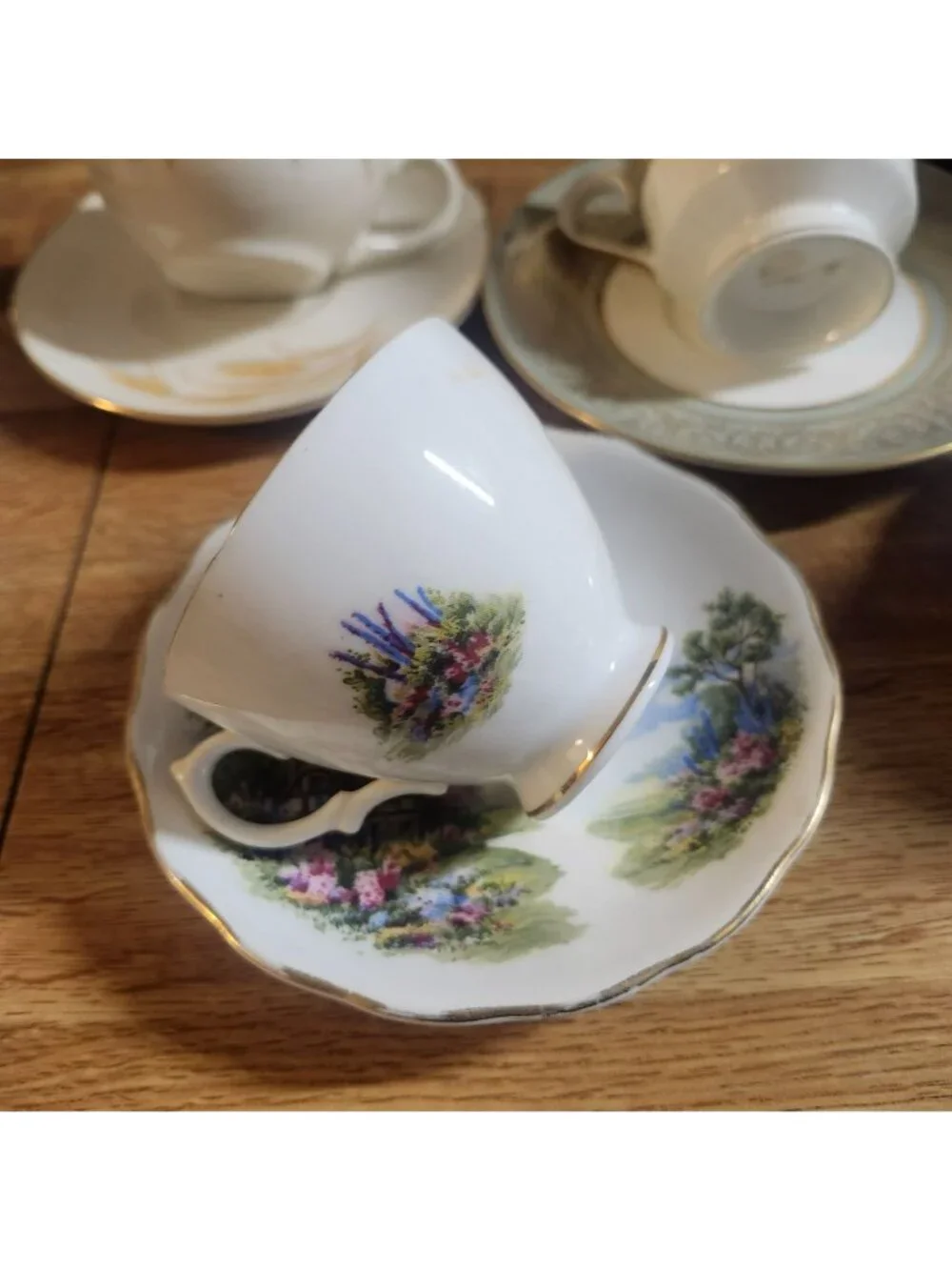 6 Sets Mismatched China Tea Cups & Saucers, Green & Gold